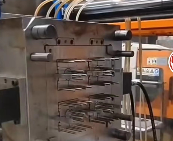 �|ݸ�pɫע�ܼӹ�