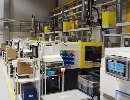 �|ݸUV���͏S